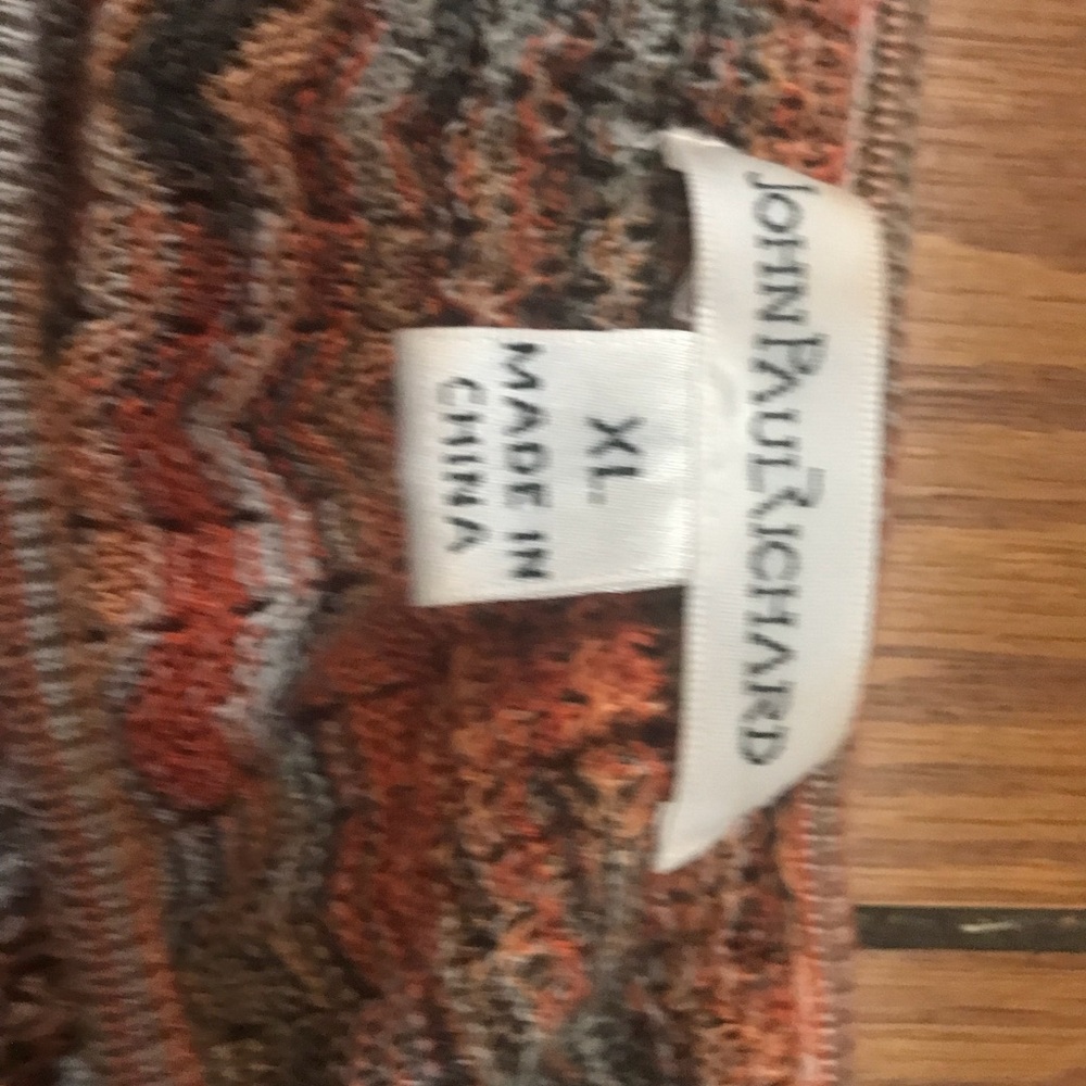 Crochet Top - Picture 2 of 3